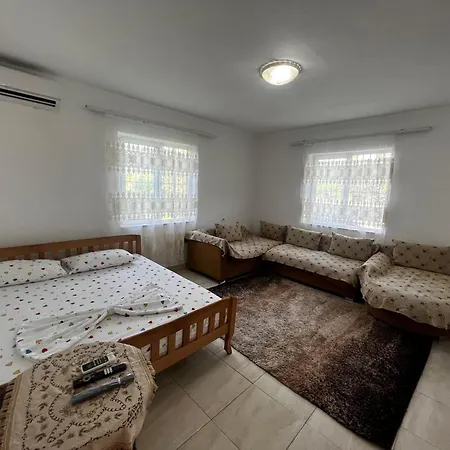 Chateau Sukaj * Ljaknasi