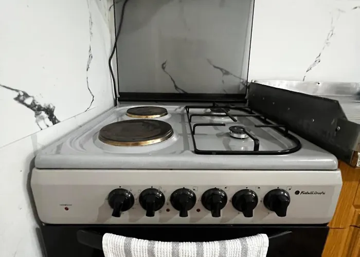 Villa Chateau Sukaj Ljaknasi