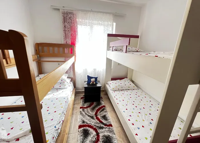 Villa Chateau Sukaj Ljaknasi